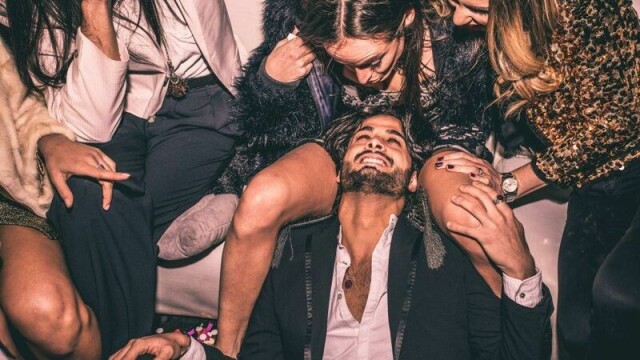 Illustrasjonsfoto: Alkohol er sosialt glidemiddel for mange, men det gjør også at vi presser grenser.