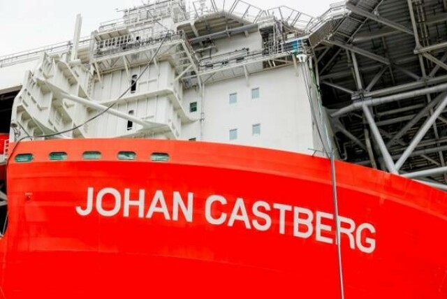 Flere av mannskapet om bord på Johan Castberg måtte gå i livbåtene etter en oljelekkasje natt til søndag.
