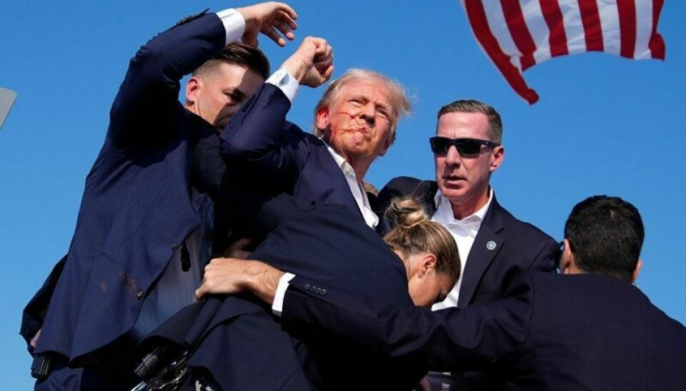 Donald Trump juste après l'attentat de Butler, en Pennsylvanie, l'été dernier.