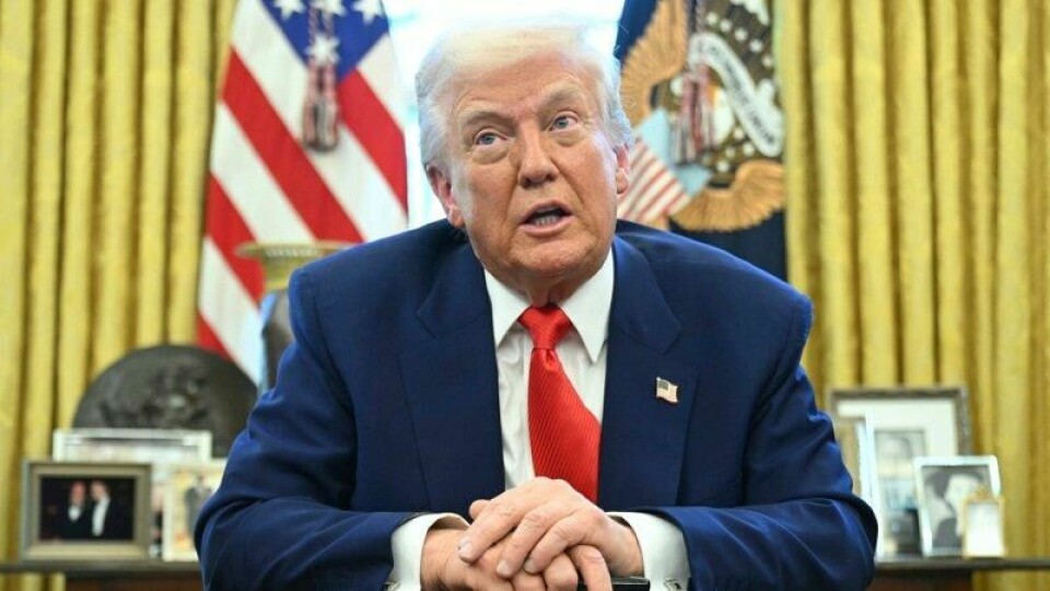 Det er absolutt en mulighet å gripe inn militært om ikke Iran går med på å legge ned atomprogrammet sitt, lyder trusselen fra USAs president Donald Trump. Det er absolutt en mulighet å gripe inn militært om ikke Iran går med på å legge ned atomprogrammet sitt, lyder trusselen fra USAs president Donald Trump. Foto: Pool via AP / NTB