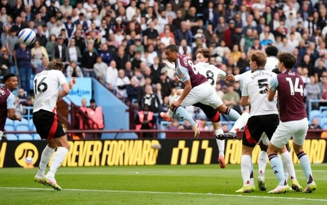 Youri Tielemans header Aston Villa i ledelsen hjemme mot Fulham.