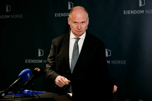 Boligprisveksten fortsetter, men i rolig tempo. Eiendom Norges direktør Henning Lauridsen la tirsdag fram boligprisstatistikken for april.