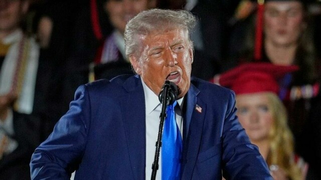 President Donald Trump vil kutte dramatisk i offentlig pengebruk, men han må først få Kongressen med på sitt budsjettforslag.