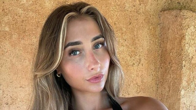 Den britiske OnlyFans-stjernen Lily Phillips planlegger å lage sex-videoer til hun er gammel og grå.