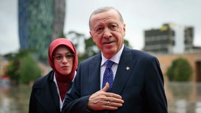 Erdogan under et toppmøte hvor lederne for 47 europeiske land og organisasjoner diskuterte sikkerhet, forsvar og demokrati i Tirana i Albania 16. mai.