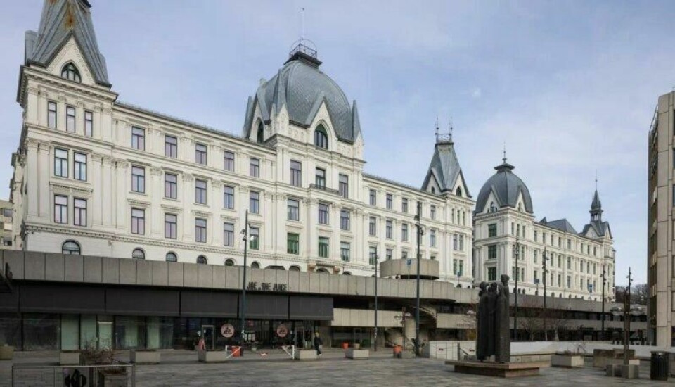 Victoria terrasse i Oslo blir i disse dager fredet av Riksantikvaren. Kan det ha vært her papirene ble borte i en brann? Victoria terrasse i Oslo blir i disse dager fredet av Riksantikvaren. Kan det ha vært her papirene ble borte i en brann? Foto: Trond Isaksen /Riksantikvaren