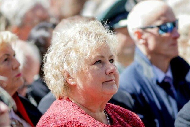 Høyre-leder Erna Solberg under Festspillenes åpningsseremoni på Torgallmenningen i Bergen tidligere denne måneden. Hun sender sine tanker til alle som er rammet av hendelsen i Liverpool mandag.