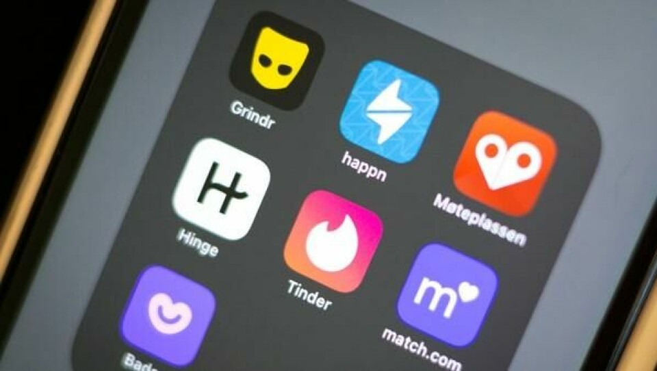 Det er mange datingapper å velge mellom, og mange kan finne kjærligheten her. Men det er også mange som blir lurt av svindlere som blant annet kan benytte KI-teknologi som er vanskelig å avsløre for vanlige folk. Det er mange datingapper å velge mellom, og mange kan finne kjærligheten her. Men det er også mange som blir lurt av svindlere som blant annet kan benytte KI-teknologi som er vanskelig å avsløre for vanlige folk. Foto: NTB