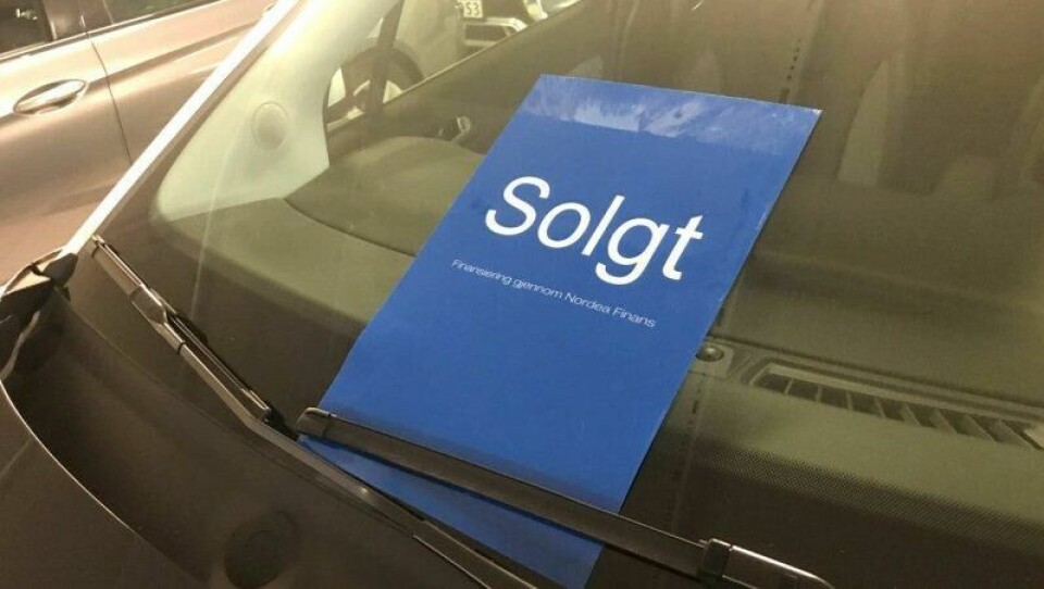 Noen tar seg vann over hodet når de kjøper bil, da kan det fort bli dyrt. Noen tar seg vann over hodet når de kjøper bil, da kan det fort bli dyrt. Foto: Broom