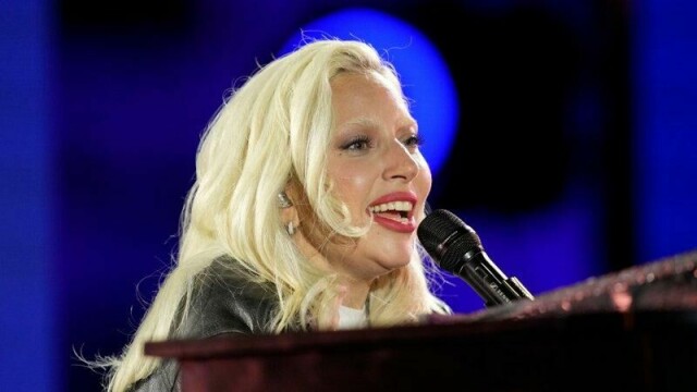 Lady Gagas mikrofon sluttet å virke midt under en sang på Coachella. – I det miste vet dere at jeg synger på ekte, spøkte hun etterpå. Her fotografert ved en tidligere anledning.