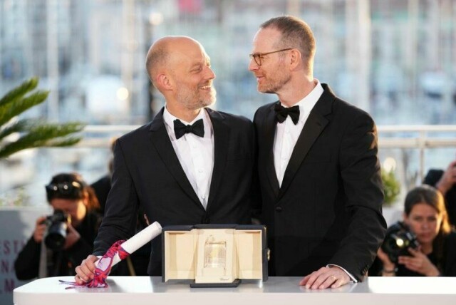 Joachim Trier vant Grand Prix i Cannes for «Affeksjonsverdi», som nå er klar for Kina. Her med med-manusforfatter Eskil Vogt i Cannes tidligere denne uken.