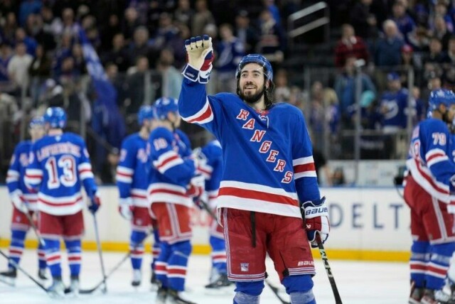 New York Rangers' Mika Zibanejad sto for to av lagets fire scoringer.