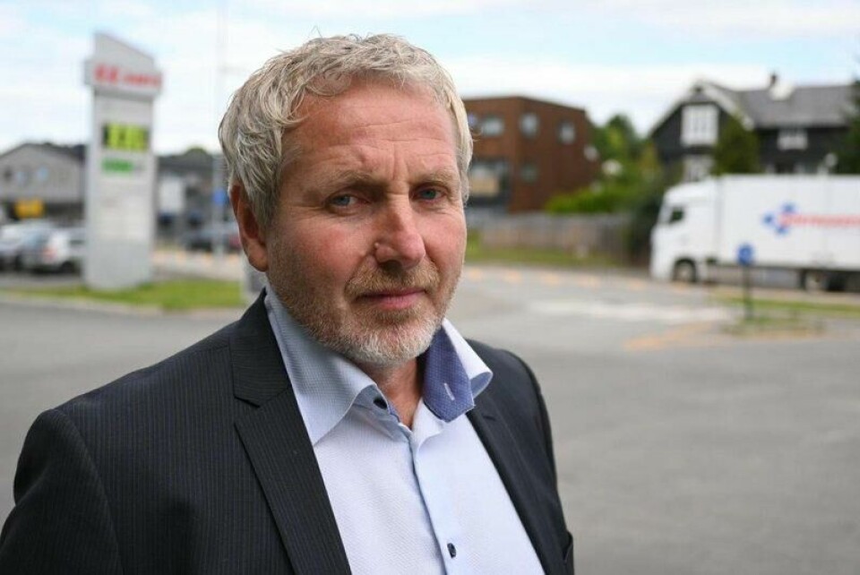 Politiinspektør Richard Røed i Innlandet politidistrikt mener John hvitvasket 900.000 med forsett. Da blir straffen langt strengere enn om det var uaktsomt. Politiinspektør Richard Røed i Innlandet politidistrikt mener John hvitvasket 900.000 med forsett. Da blir straffen langt strengere enn om det var uaktsomt. Foto: Oliver Orskaug / Finansavisen