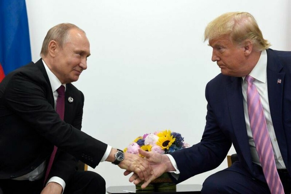 Vladimir Putin og Donald Trump under et møtet i forbindelse med G20-toppmøtet i Osaka i Japan i 2019. Vladimir Putin og Donald Trump under et møtet i forbindelse med G20-toppmøtet i Osaka i Japan i 2019. Foto: Susan Walsh / AP / NTB