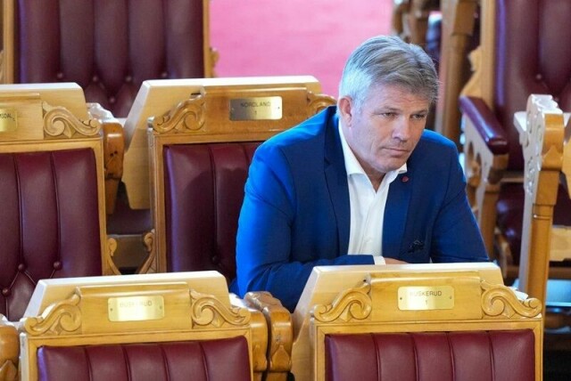 Arbeiderpartiets parlamentariske leder Bjørnar Skjæran sier de vil innvilge ønsket om mer tid i behandlingen av endringsforslagene i sivilbeskyttelsesloven.