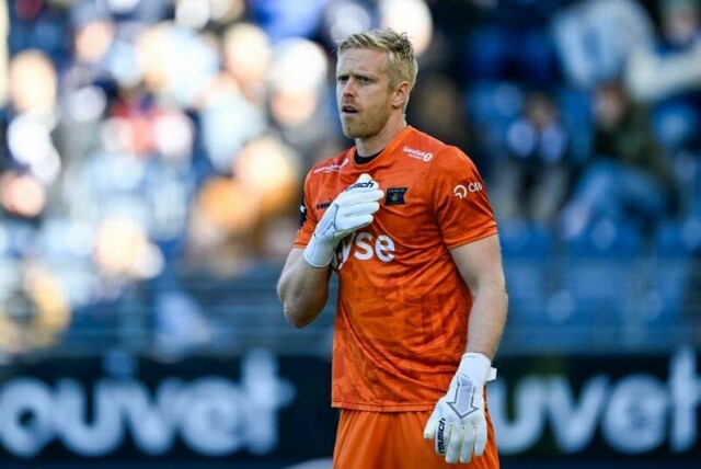 Vikings keeper Arild Østbø under eliteseriekampen i fotball mellom Viking og Sarpsborg søndag.