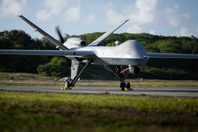 En Reaper-drone fotografert på en flybase på Hawaii. På mindre enn seks uker har houthiene i Jemen skutt ned sju slike droner.