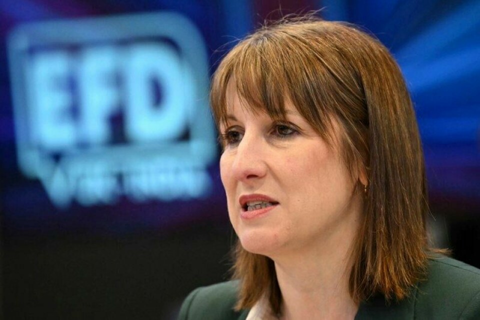 Det vil være ren dumskap å ikke samarbeide med Kina, mener Storbritannias finansminister Rachel Reeves. Det vil være ren dumskap å ikke samarbeide med Kina, mener Storbritannias finansminister Rachel Reeves. Foto: Justin Tallis / AP / NTB
