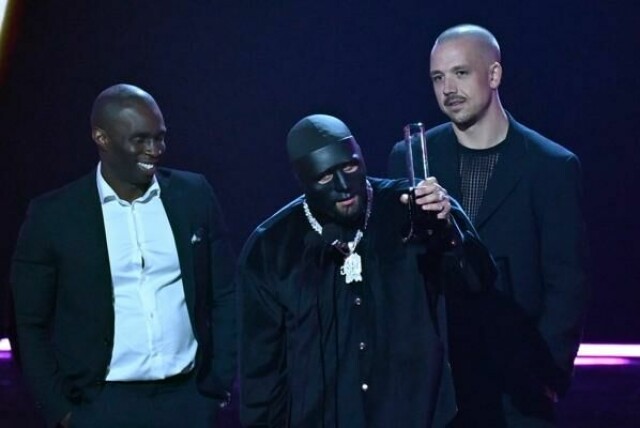 C Gambino på Grammis-utdelingen 8. mai 2024, mindre enn en måned før han ble drept.