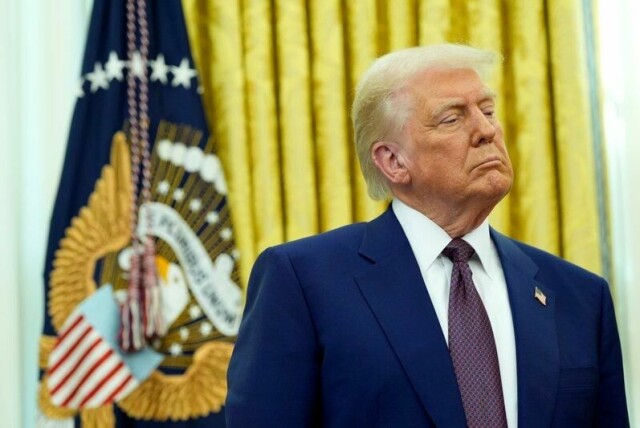 USAs president Donald Trump langer igjen ut mot Ukrainas president Volodymyr Zelenskyj.