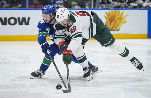 Minnesota Wild slo Vancouver Canucks 3–2.