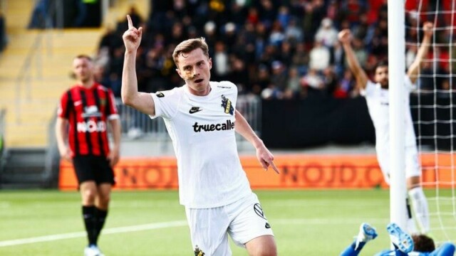 Johan Hove ble matchvinner for AIK.