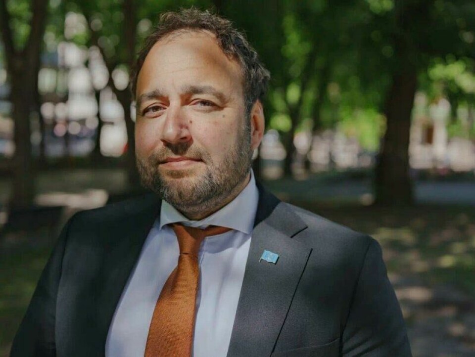 Sist fredag leverte Arvinn Gadgil inn det blå FN-passet etter å ha ledet UNDPs Oslo Governance Centre i fire år. Sist fredag leverte Arvinn Gadgil inn det blå FN-passet etter å ha ledet UNDPs Oslo Governance Centre i fire år. Foto: Andrea Gjestvang / Panorama