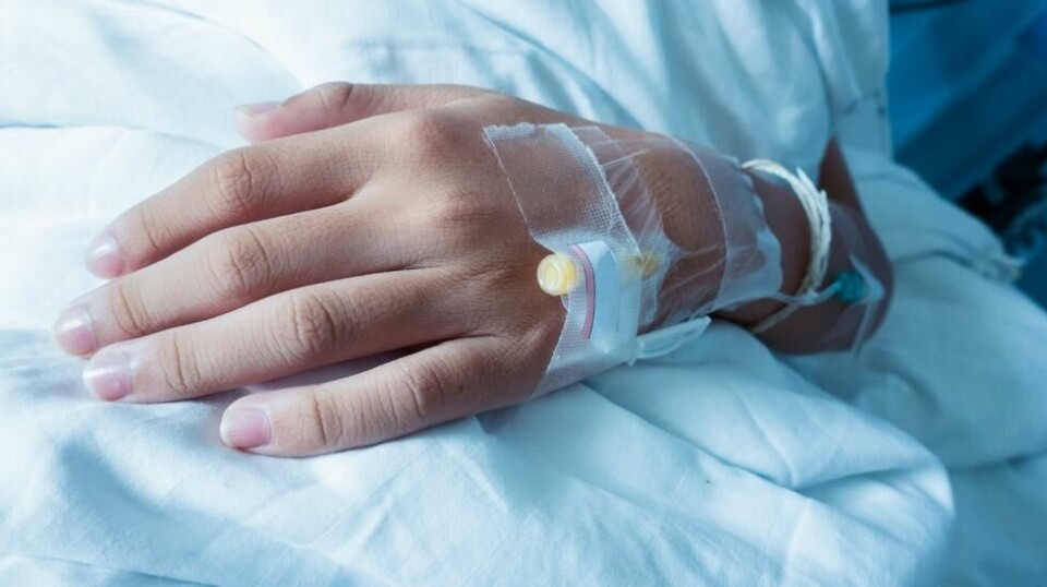 Kreftlege mener én av grunnene til at folk ikke har tillit til det offentlige helsevesenet er at det tar lang tid å få godkjent nye medisiner, som immunterapi. Illustrasjonsfoto: NTB scanpix