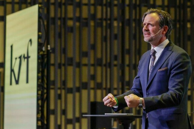 KrF-leder Dag-Inge Ulstein går hardt ut mot LOs vedtak om økonomisk boikott av Israel.