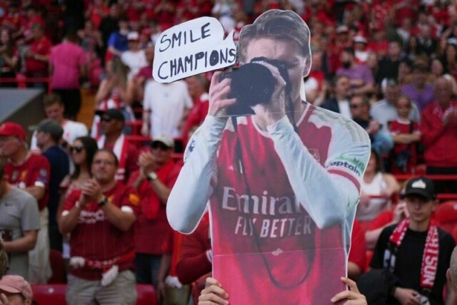 Liverpool-fansen kom med et stikk til Martin Ødegaard da Arsenal var på besøk.