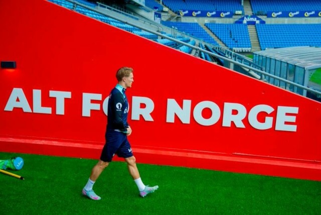 Martin Ødegaard under fotballandslagets trening på Ullevaal stadion onsdag.