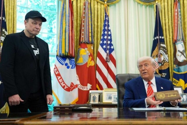 Donald Trump og Elon Musks vennskap ser ut til å ha slått sprekker, noe som fryder mange i Russland.