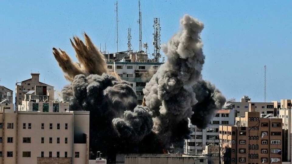 De israelske angrepene mot Gaza er ytterligere trappet opp den siste tiden. De israelske angrepene mot Gaza er ytterligere trappet opp den siste tiden. Foto: Mahmud Hams / AP / NTB