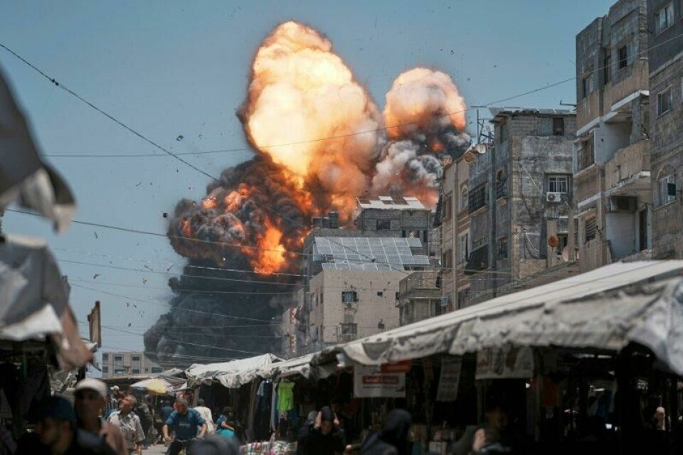 Bildet viser et israelsk luftangrep i Gaza by søndag 1. juni. Bildet viser et israelsk luftangrep i Gaza by søndag 1. juni. Foto: Jehad Alshrafi / AP / NTB