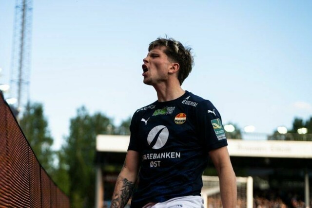 Logi Tomasson ligger an til å forlate Strømsgodset.