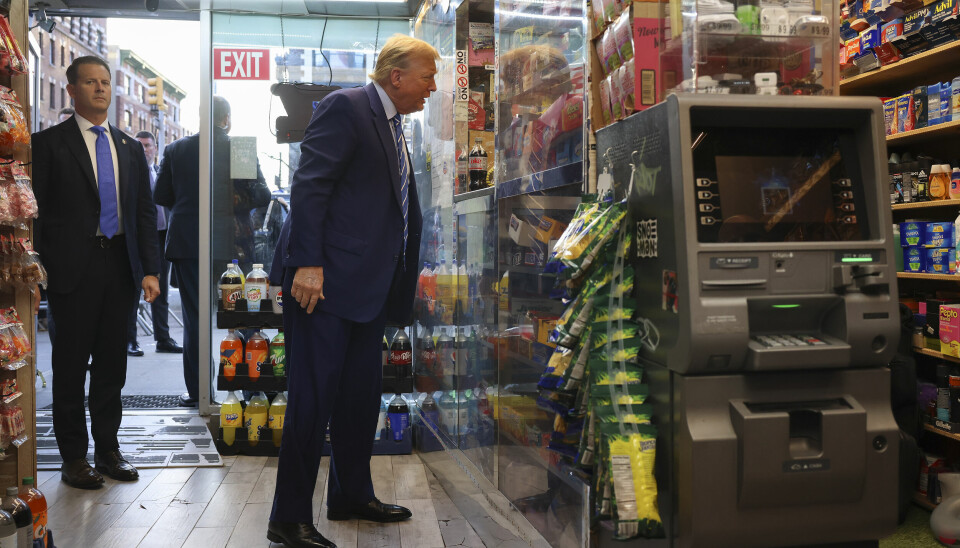 Rundt halvparten av nordmenn oppgir å handle færre amerikanske varer enn tidligere, viser en ny måling for Nettavisen.