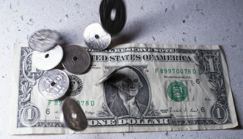 En amerikansk dollar koster nå under 10 kroner.