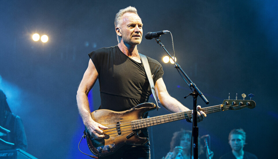 Sting hyllet Brian Wilson på konsert samme kveld som dødsfallet ble kjent, ved å spille «God Only Knows».