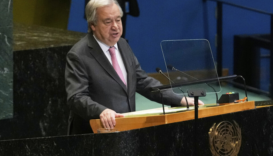 FNs generalsekretær António Guterres ber Israel og Iran vise tilbakeholdenhet. Regionen har ikke råd til noen eskalering, sier han.