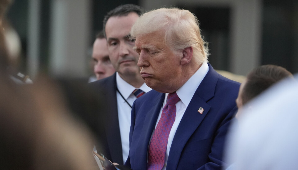 President Donald Trump vil endre reglene for gjennomføring av valg i USA. Her er han utenfor Det hvite hus torsdag.