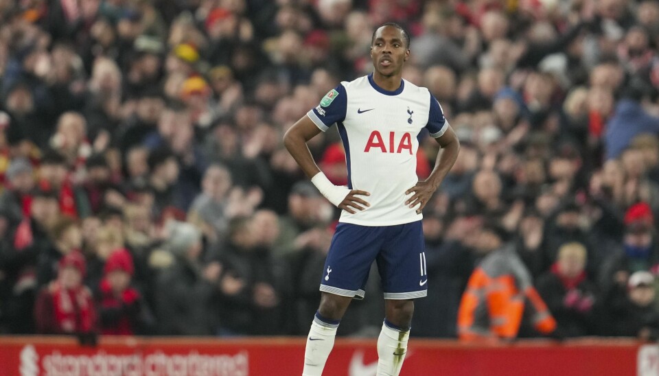 Tottenhams Mathys Tel i en kamp mot Liverpool i ligacupen.