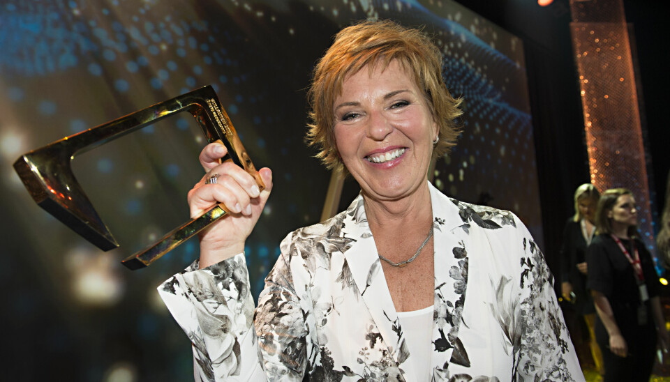 Wenche Andersen da hun fikk hedersprisen under Gullruten i 2017. Nå går hun av med pensjon.