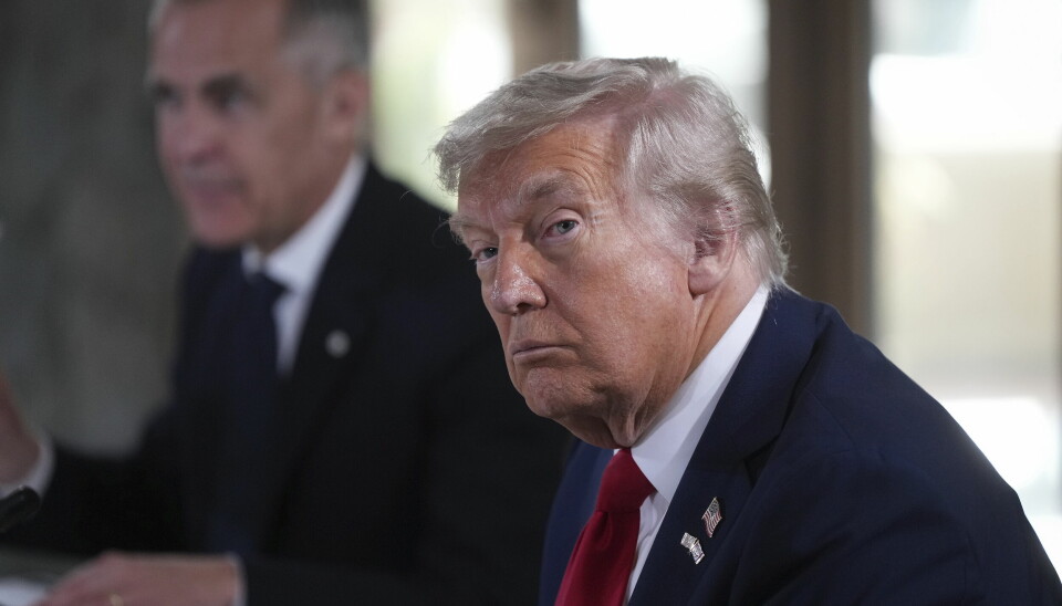 Donald Trump sier Iran burde inngått en atomavtale med USA, og at landet aldri kan få atomvåpen.