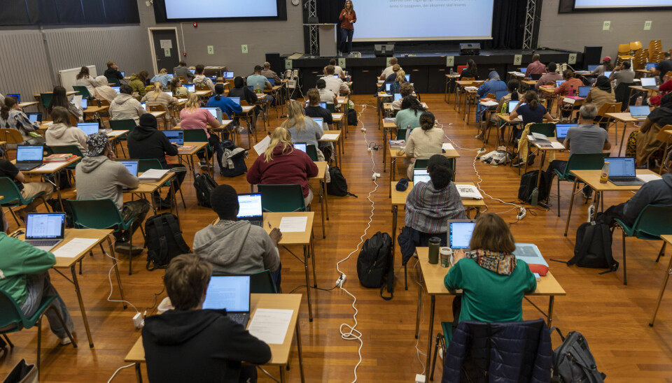 All sensuren for videregående skole og ungdomsskolene kommer mellom 16.–18. juni. Til sammen er det 180.000 elever, og de leverer 280.000 eksamener.
Foto: Frederik Ringnes / NTB