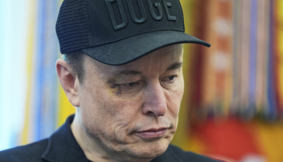 Elon Musk hevder han tester negativt på alle narkotiske stoffer.