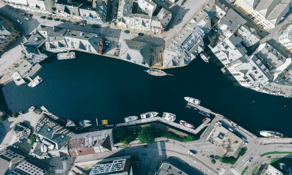 Ålesund sett i fugleperspektiv. (Foto: Visit Norway) Ålesund sett i fugleperspektiv. Foto: Visit Norway