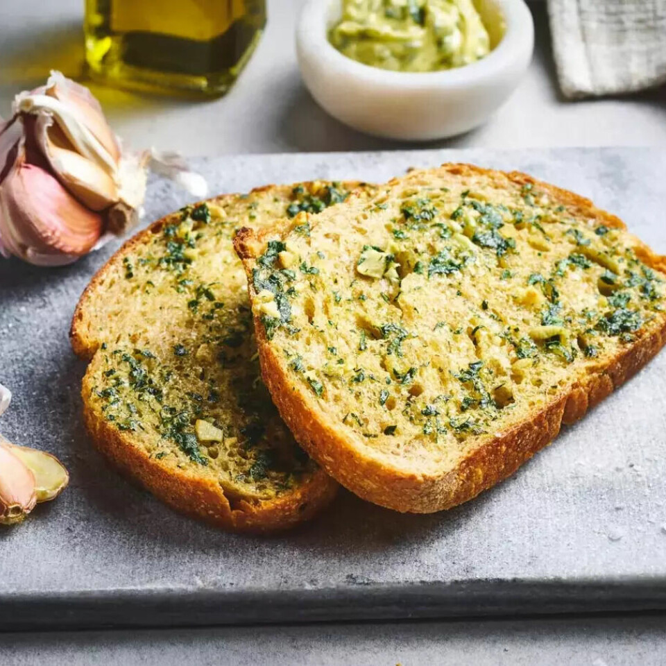 Enkelt hvitløksbrød