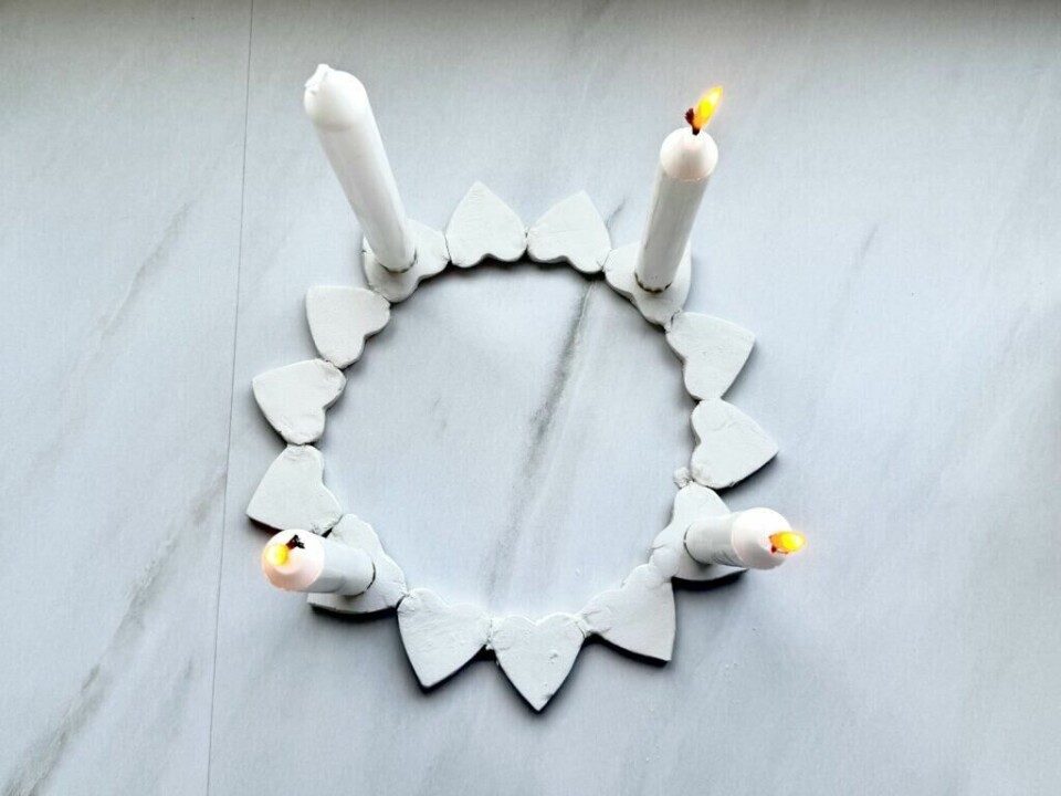 DIY adventsstake – skap julestemning med hjemmelaget adventsdekorasjon. (Foto: Kreative ideer/Aurora Lange)