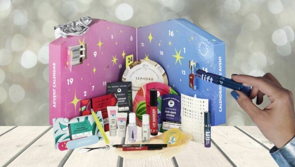 Vi forteller hvor du får kjøpt årets julekalender (2024) fra Sephora. Her får du en rekke populære skjønnhets- og sminkeprodukter. (Foto: Sephora)