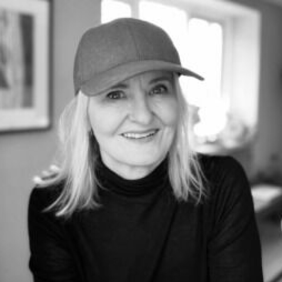 Gunn Beate Stensløkken tipser om de nyeste trendene innen hagemøbler.